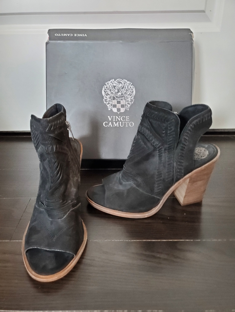 Vince Camuto Karinta Black Tumbled Buff Goat Peep Toe Bootie